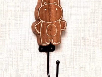 61212Brown Wooden Hippo Wall Hooks For Keys